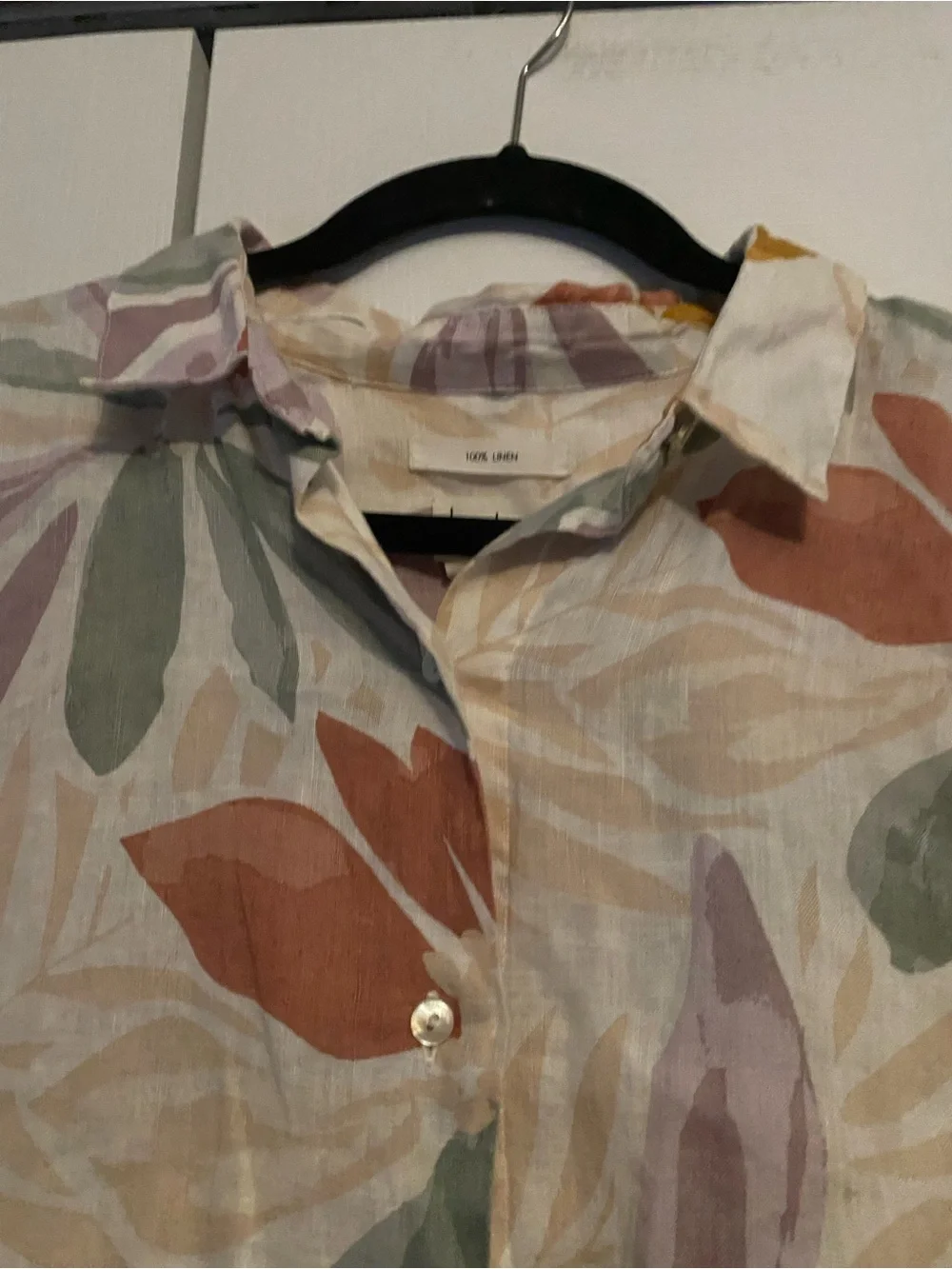 Nicole Miller Multicolor Floral 100% Linen Button-Up Blouse - Picture 4 of 5